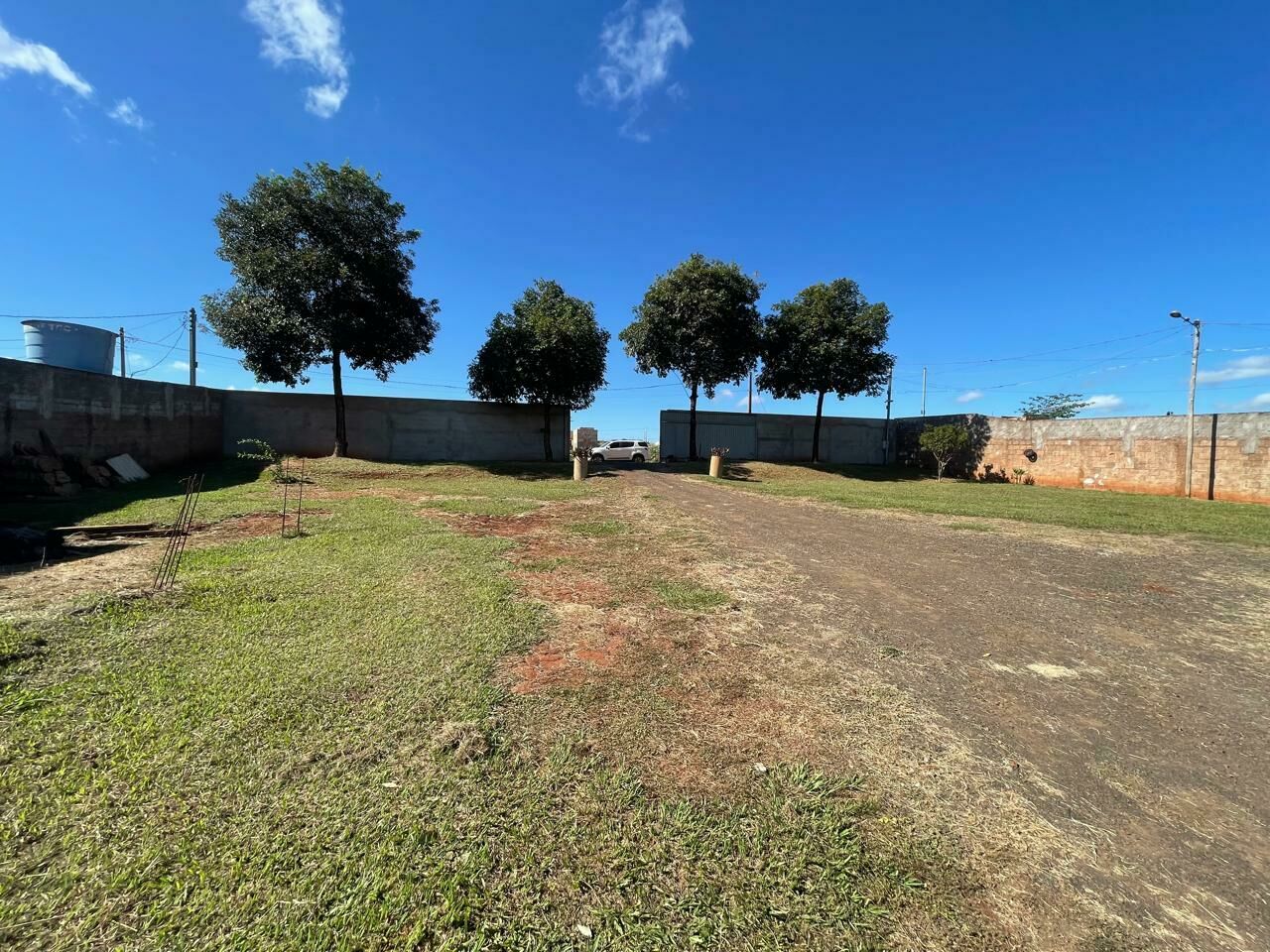 Imagem do VENDA - ÁREA DE 2.000M2 NO SETOR INDUSTRIAL